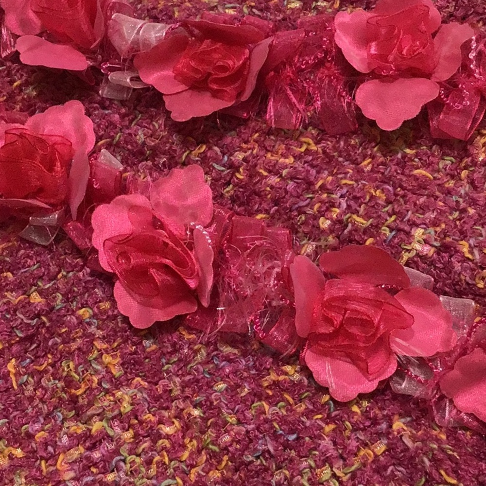 Exquisite One of a Kind Flower Shawl - Picture 3 of 10